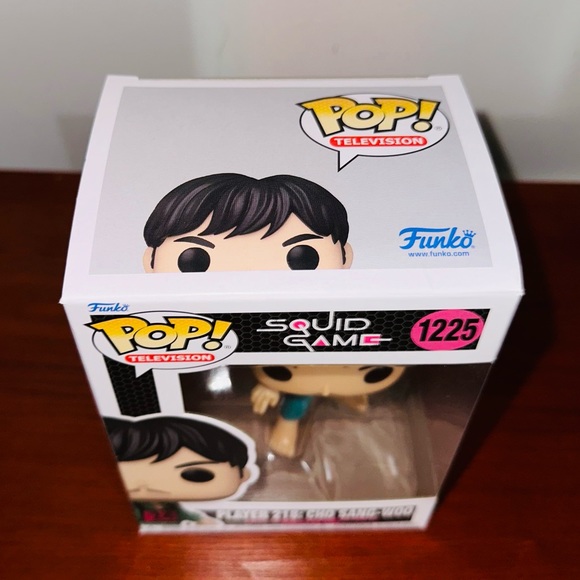 Squid Game Player 218 Cho Sang-Woo Funko Pop Figure #1225 - Picture 7 of 7